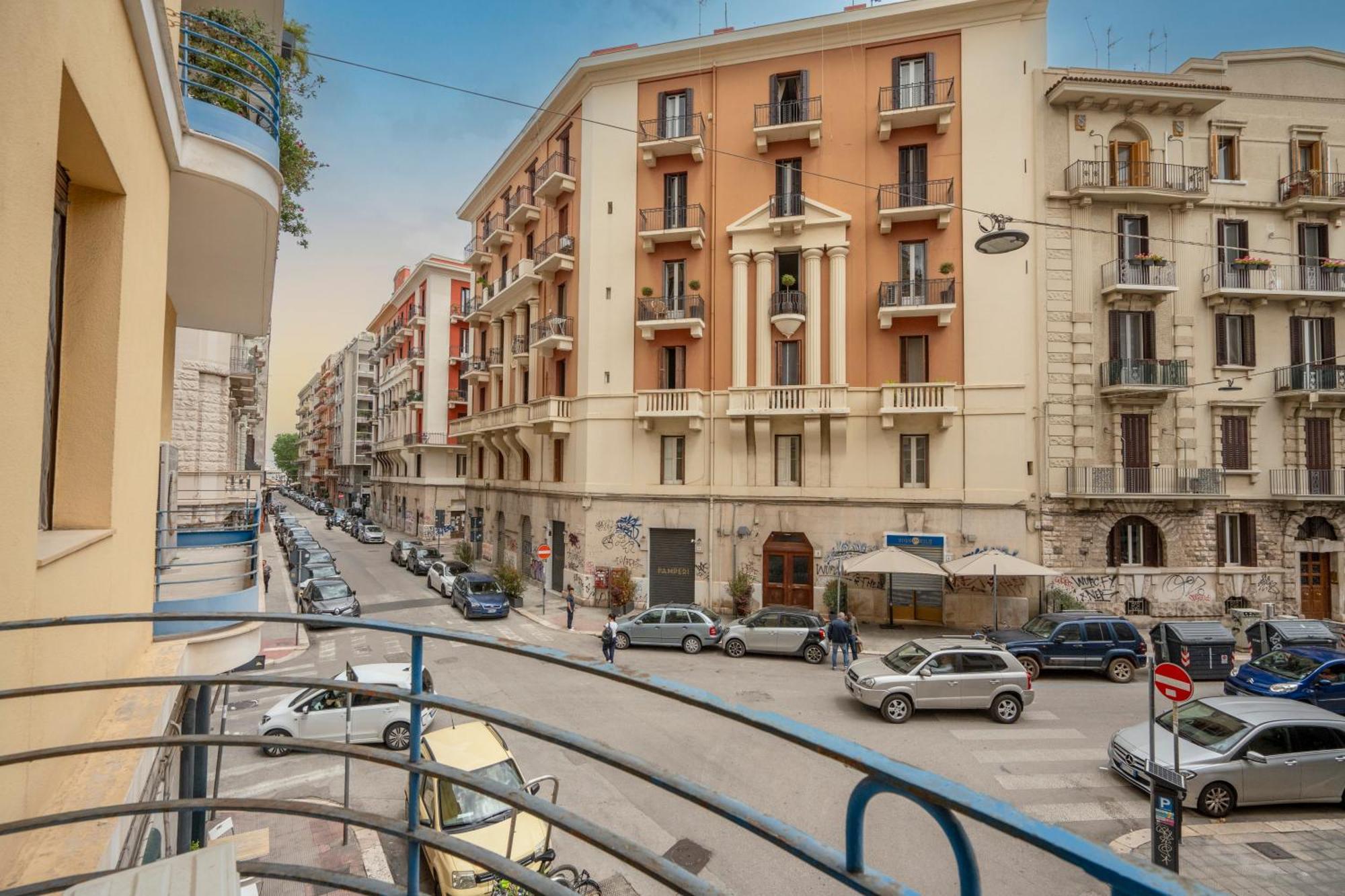 Zaum House, Quartiere Umbertino. 120 Mq Apartment Bari Bagian luar foto